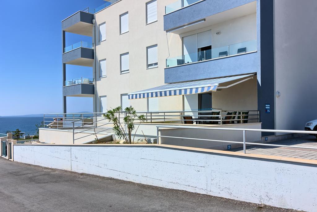 Seaside Apartment *